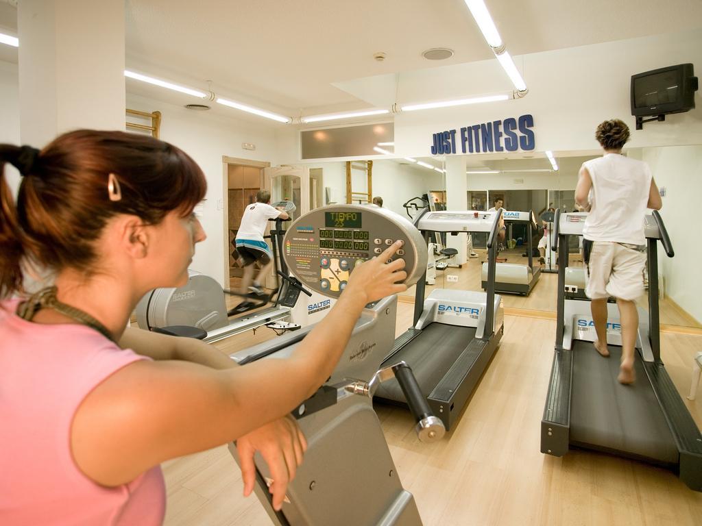 Crown Resorts Club Marbella ラ・カラ・デ・ミハス エクステリア 写真